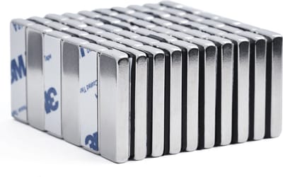 Brute Strength - Super sterke zelfklevende 3M magneetstrip - Vierkant - 30 x 10 x 4 mm - 60 Stuks - Messenmagneet - Blokmagneet