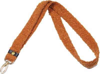 Oranje teddy keycord - bouclé keycord met gouden details - 90 cm - oranje - sleutelkoord handgemaakt - STUDIO Ivana