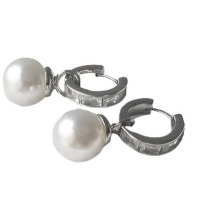 Silver Huggie Pearl Earring