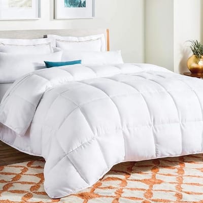 Ultrazacht 4 Seizoenen Dekbed 220 x 240 cm - Microvezel voor Jaarrond Comfort