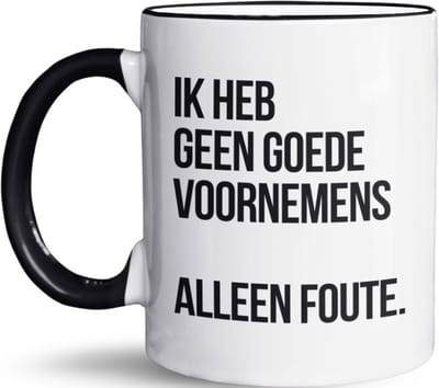 NietMokken.nl - Grappige Oud & Nieuw mok: "Ik heb geen goede voornemens, alleen foute." - Perfect voor Oudejaarsavond - Aan beide zijden bedrukt - Vaatwasser- en magnetronbestendig