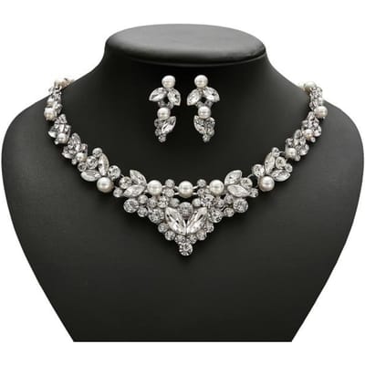 Luxe Nouvelle Mode Cristal Micro Pavé Sertissage 3 Couches Chaînes de Perles Colliers Pour Femmes Accessoires de Fête de Mariage Bijoux black