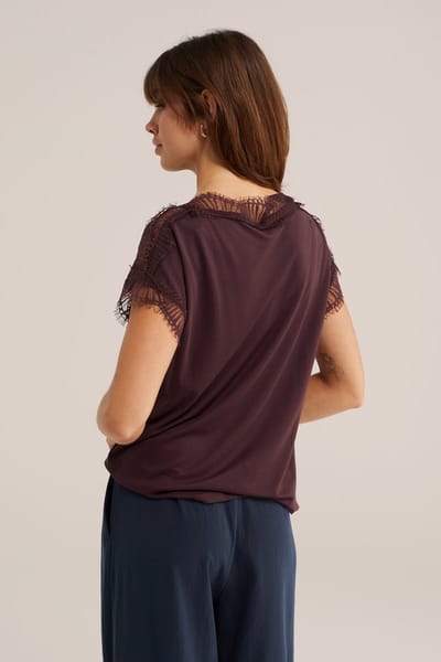 WE Fashion Dames jersey T-shirt met kant