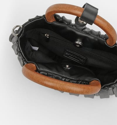 SEIDENFELT MANUFAKTUR Handtas Schoudertas Nivala Handbag Black Zwart