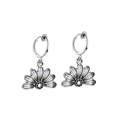 Klem oorbellen- Madelief -zilverkleur- geen gaatje- Charme Bijoux