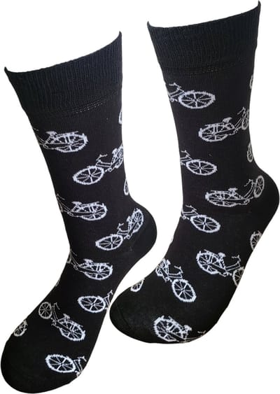 Verjaardag cadeau - Oma fiets Sokken - Zwarte Sokken - Fietsen - Valentijn cadeautje voor hem en haar - Fiets - Grappige sokken - - Leuke sokken - Vrolijke sokken - Luckyday Socks - Aparte Sokken - Sokken waar je vrolijk van wordt - Maat 37-44