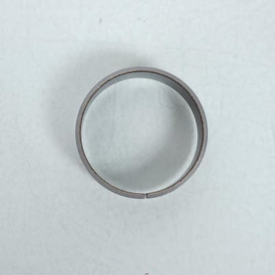 vorkring voor motor suzuki 650 v-strom 51152-13e00 43x47x15mm nieuw