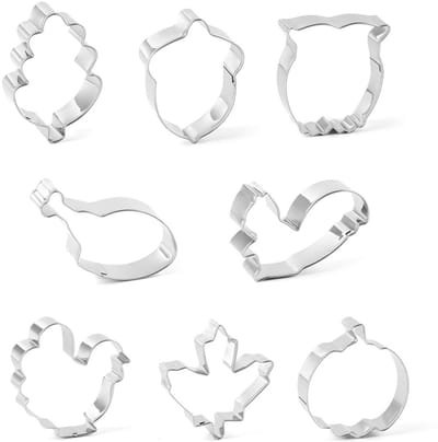 MTTproducts- Uitsteekvormen 8 Stuks - Roestvrij Staal - Koekjesvormen - Fondant - Cake - Duurzaam - Hygiënisch - Koekjessteker
