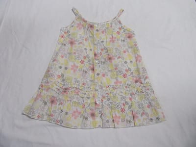 dirkje , jurk , kleedje , zomer , bloem , wit/geel/rose  ,  80 - 1 jaar