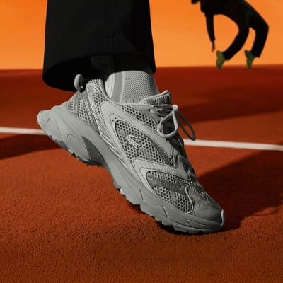Lacoste Lacoste L003 Neo Sneakers grijs Textiel