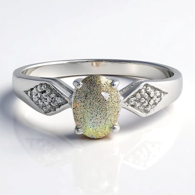 Cavill - Zilveren Ring 925 Sterling - Ovale Labradoriet 0,7 ct & 6 Witte Topaas 0,023 ct - Elegante Damesring uit Madagaskar - Maat 17