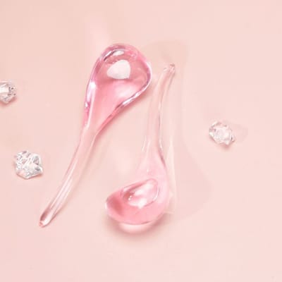 Lepel Glas Gezichtsmassager Herbruikbaar Vermindert Wallen Schoonheid IJskogel met Glitterpoeder Draagbare Huidverzorgingstools Persoonlijke Verzorging roze