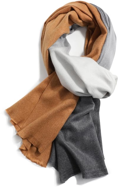 Unyqoos® Lange en warme damessjaal met kleurverloop voor herfst en winter