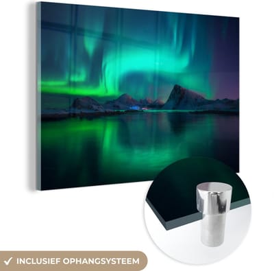 Glasschilderij - Noorderlicht - Berg - Noorwegen - Natuur - 60x40 cm - Water decoratie - Acrylglas Schilderijen - Foto op Glas