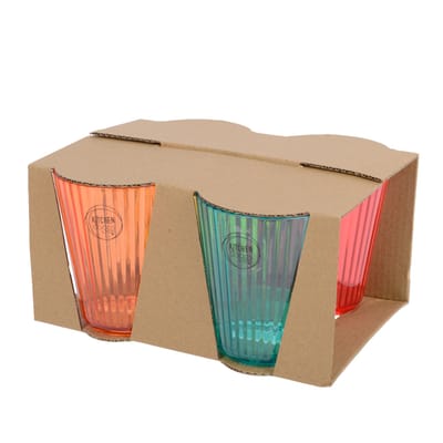Bekers plastic set van 4