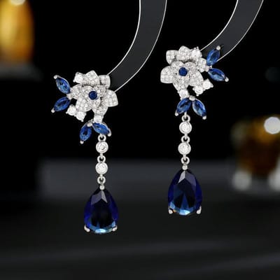 Cameliabloem met Bladeren Lange Kwast Waterdruppel Oorbellen Licht Luxe Set met Zirkoon Voor Dagelijks Gebruik Accessoires black