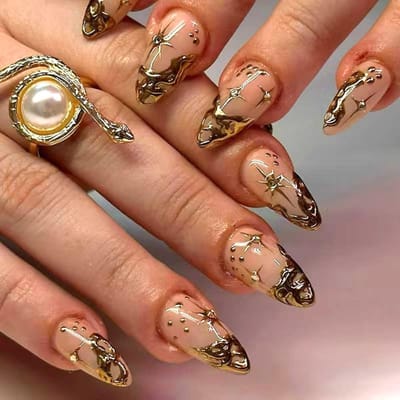 24 stuks korte amandelvormige kunstnagels Franse tip met onregelmatigheden - volledige dekking, zelfklevend