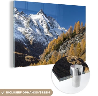 ® Glasschilderij 180x120 cm - Schilderij acrylglas - Herfstkleurige dennen in het Nationaal park Hohe Tauern in Oostenrijk - Foto op glas - Muurdecoratie woonkamer - Wanddecoratie slaapkamer - Schilderijen