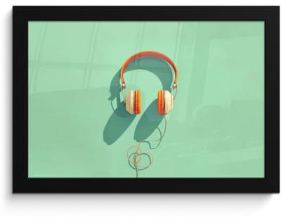 Poster in lijst - Fotolijst 30x20 cm - Posters - Koptelefoon - Oranje - Snoer - Minimalistisch - Posterlijst zwart - Decoratie - Wanddecoratie woonkamer - Muurdecoratie slaapkamer - Kerstversiering - Kerstdecoratie voor binnen - Kerstmis