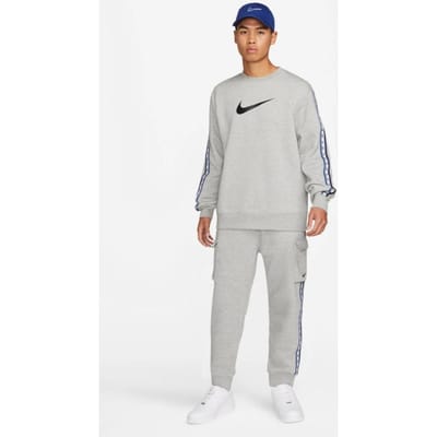 Nike Fleece Sportswear heren trainingspak met ronde hals in grijs