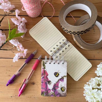 Alex Clark klein spiraal gebonden notitieblokje bijen ~Bees & Foxglove Small Spiral Bound Notepad'