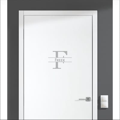 Deursticker Met Naam -  Freek - Licht Grijs