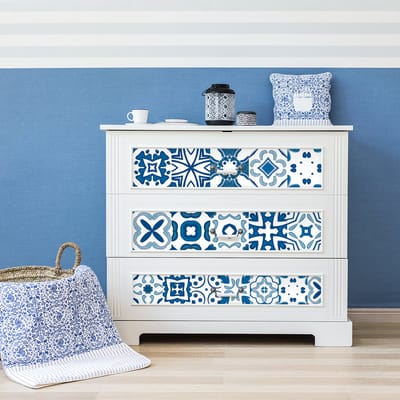 Meubeldecoratiestickers - Zelfklevende stickers voor keuken en woonkamer - 24 cementtegel meubelstickers NOELIA - 24 stickers 10x10cm