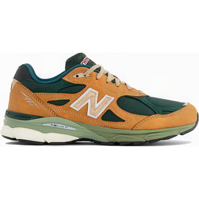 New Balance M990wg3 Made In Usa Sneakers In Tan Size: 40 | Sneakers Outlet | Unisex | Groen