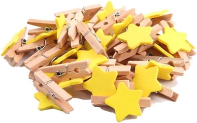 Allecto - sterren wasknijpers hout - mini clips - kleurrijke decoratie - geel - fotohouders voor knutselen - geschikt voor feestdagen - 50 stuks