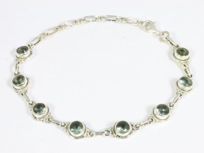 Fijne zilveren armband met groene amethist