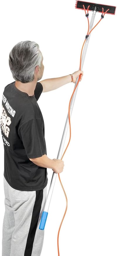 Raamwisser Reiniger - Telescopische Stang - Hoge Ramen Poetsen - 180 Graden Borstel - 1-8 Meter Bereik - Zwart Rood Zilver