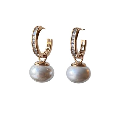Gold Huggie Pearl Earring Gold 18K