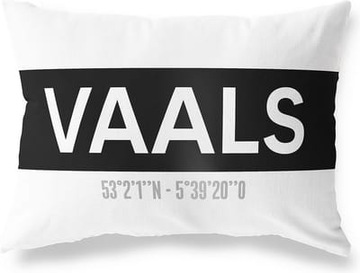 Tuinkussen VAALS - LIMBURG met coördinaten - Buitenkussen - Bootkussen - Weerbestendig - Jouw Plaats - Studio216 - Modern - Zwart-Wit - 50x30cm