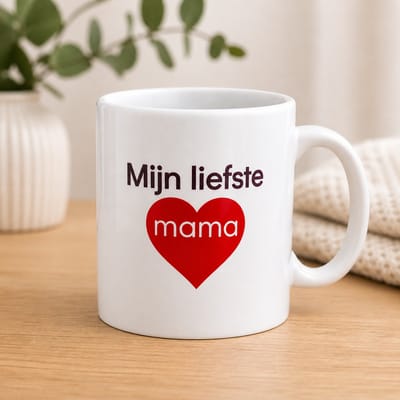 Moederdag, verjaardag of zomaar Mok – Mijn Liefste Mama – Witte Koffiemok met Hartje – Cadeau voor Mama – Keramische Mok 325ml – Vaatwasserbestendig