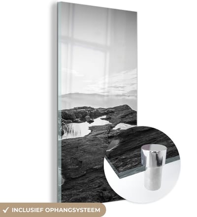 MuchoWow® Glasschilderij 20x40 cm - Schilderij acrylglas - Natuurfoto zwart-wit - Foto op glas - Schilderijen
