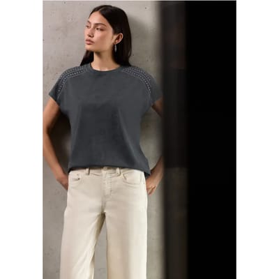 Shirt met edelstenen