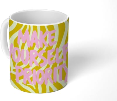 Mok - Koffiemok - Zebraprint - Priority - Roze - Mokken - 350 ML - Beker - Koffiemokken - Theemok - Mok met Tekst