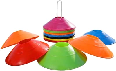 Schijfpionnen Set - Trainingskegels Pionnen - Sport Trainingen - Stapelbaar Ontwerp - 50 Stuks - Veelkleurig