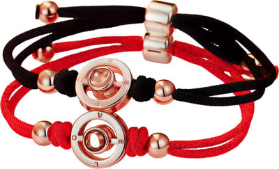 Armbanden Set voor Koppels met Sky Eye-Projectie – “Ik hou van jou” in 100 talen – Rood/Zwart – Romantische Armbanden – Herinneringscadeau voor Langeafstandrelaties & Valentijnsdag