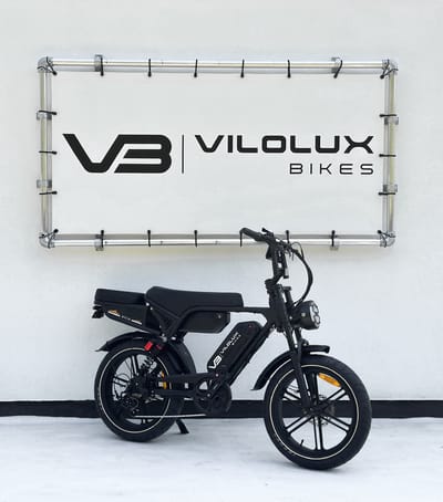 Vilolux® Fatbike electrisch Ultra - Dubbele accu - Achterzit - Zwart zadel - Legaal - Rijklaar - Niet opvoerbare fatbikes - Groot LCD display - NFC vergrendeling - 2 Jaar garantie - Hydraulische remmen - Alarm - City Banden