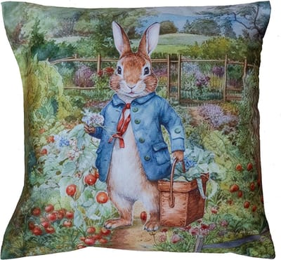 Kussenhoes - bedruk - konijn in tuin - haas in moestuin - zacht - 40 x 40 cm