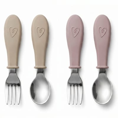 Broemba RVS Kinderbestek - Set van 4 stuks - 2x Baby Lepel & Baby Vork - 100% BPA-vrij Babybestek - Lepeltjes en Vorkjes - Beige / Roze Peuterbestek