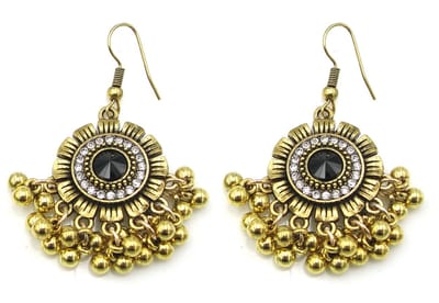 Oorhangers - goudkleurig - zwart - bohemian style - balletjes - strass steentjes