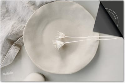 Inductie beschermer 60x60 - afdekplaat inductie mat - Dietrix Kookplaat beschermer - Exclusief - Bestek - Creme Bord Servet en bloemetjes