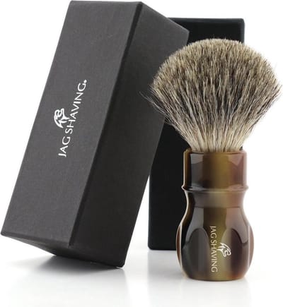 Scheerkwast voor heren met luxe harshandvat, beste scheerkwast voor heren; scheren thuis en in de salon (scheerkwast)