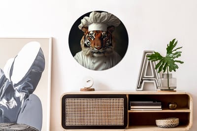 WallCircle - Wandcirkel - Muurcirkel - Tijger - Kokskleding - Bruin - Aluminium - Dibond - 60x60 cm - Binnen en Buiten