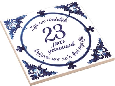 Huwelijk Cadeau | Zijn We Eindelijk 23 Jaar Getrouwd, Krijgen We Zo'n Kut Tegeltje | Kuttegel | Huwelijkscadeau | Huwelijksverjaardag | Spreuktegel