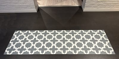 JYG Keukenloper vinyl binnen - SIEGEN - 60x160 cm - GRIJS/WIT - antislip - afwasbaar - voederbak onderlegger - keukenmat