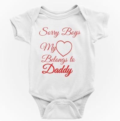 Passie voor Stickers Baby rompertje: Sorry boys my hearts belongs to daddy  98/104