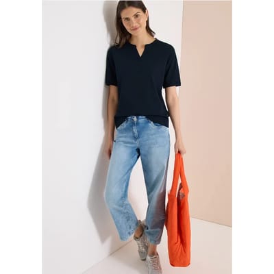 Shirt met gespleten hals en haakband